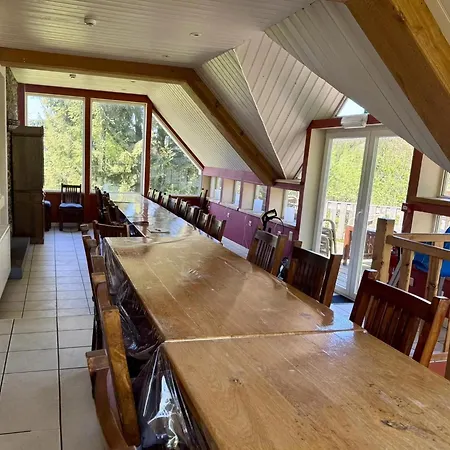 Дом отдыха Group In With Sauna Ла-Рош-ан-Арден