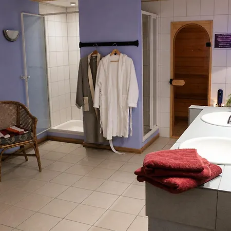 Hébergement de vacances Group In With Sauna La-Roche-en-Ardenne